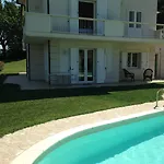 Casula Hotel *